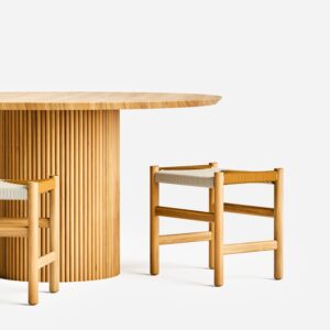 Alternative view of Metapa Stool | Nova Pattern
