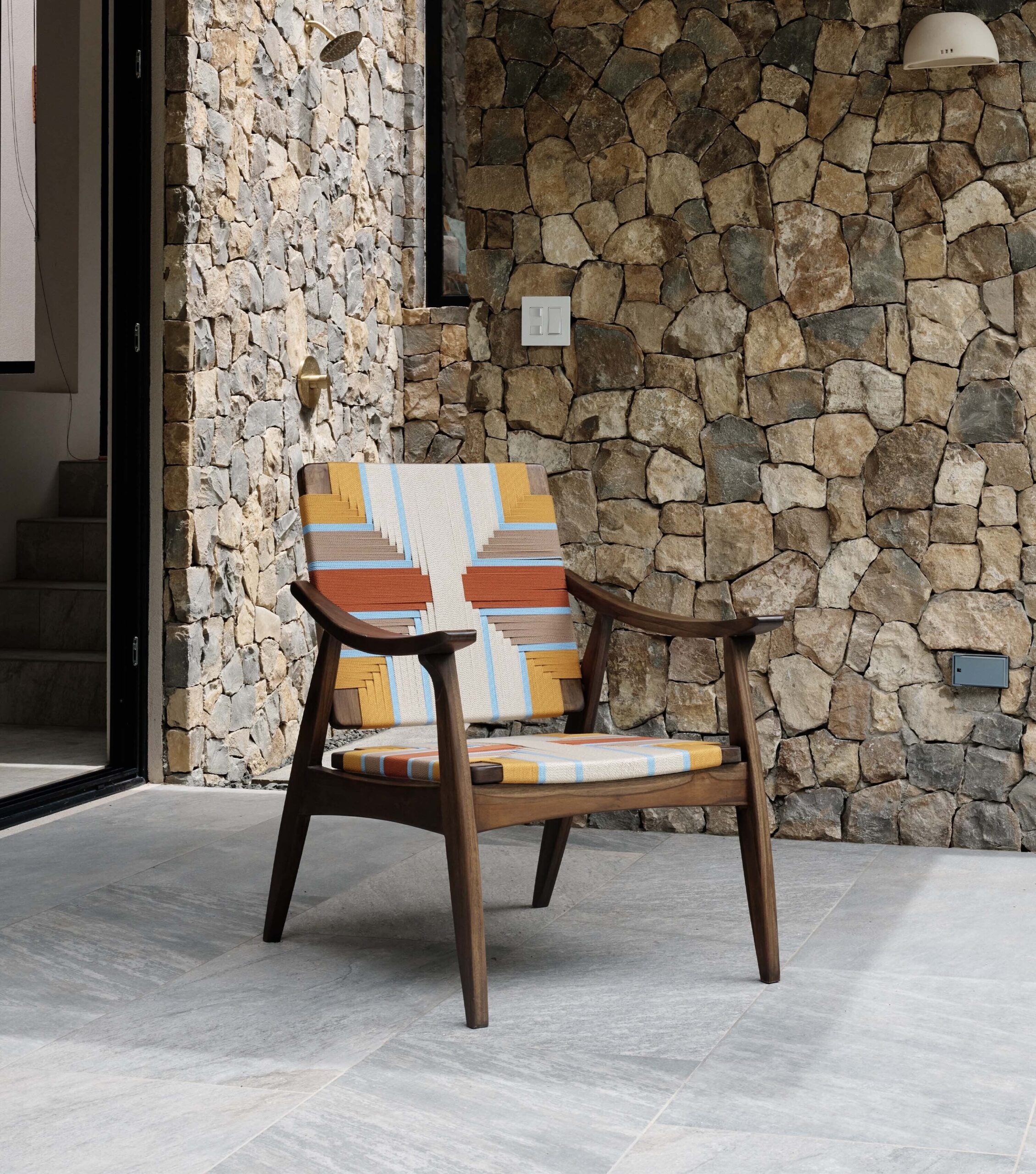 Izapa Armchair | Pearl Lagoon Pattern - Image 2